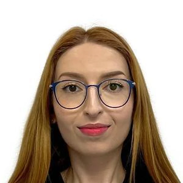 Матинян Виктория Гургеновна — Стоматолог, Волгоград