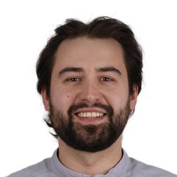 Малюгин Артем Олегович — Стоматолог, Москва