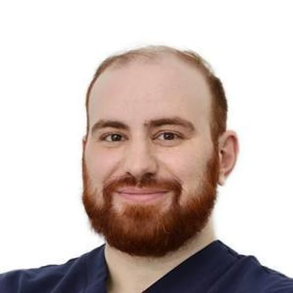 Казаров Евгений Евгеньевич — Стоматолог, Стоматолог-имплантолог, Стоматолог-хирург, Москва