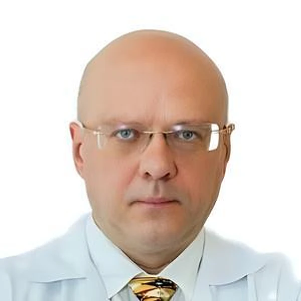 Старунов Эдуард Вадимович — Лазерный хирург, Офтальмолог-хирург, Москва