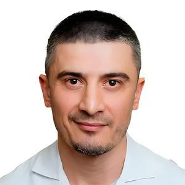Апаев Александр Вячеславович — Офтальмолог-хирург, Детский офтальмолог, Офтальмолог (окулист), Москва