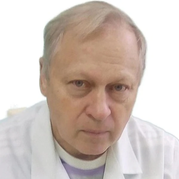 Ильющенко Владимир Павлович — Врач общей практики (семейный врач), Строитель