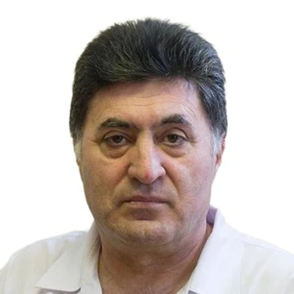Мусаев Авяз Исбендиярович — Детский хирург, Москва
