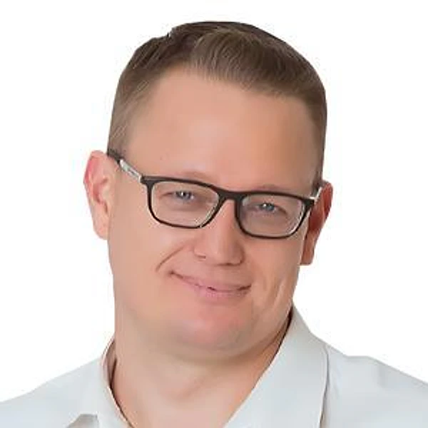 Скрынников Валерий Александрович — Стоматолог, Челябинск
