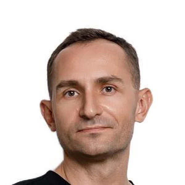 Таиров Василий Владиславович — Стоматолог, Краснодар
