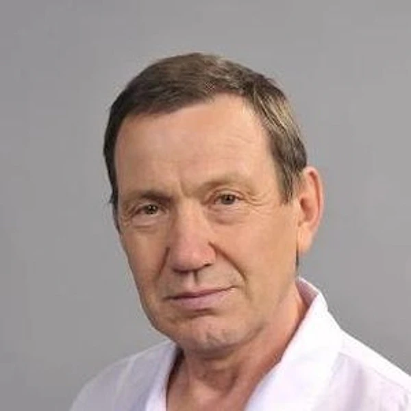 Дураков Михаил Витальевич — Стоматолог, Стоматолог-хирург, Киров