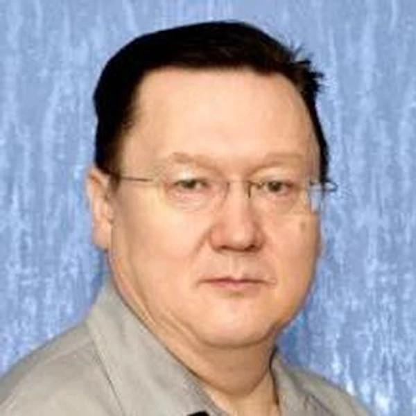 Кузьмин Владимир Андреевич — Анестезиолог-реаниматолог, с. Яльчики