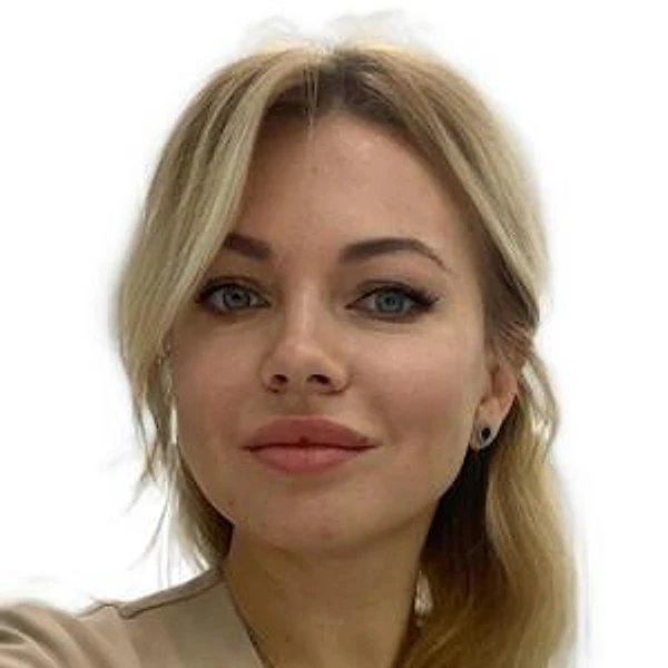 Комарова Анна Евгеньевна — Врач-косметолог, Москва