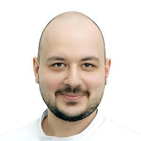 Чуйкин Антон Евгеньевич — Стоматолог, Екатеринбург