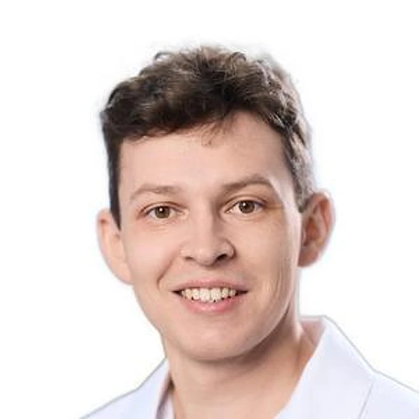 Шакиров Артём Ильдарович — Кистевой хирург, Ортопед, Травматолог, Хирург, Москва