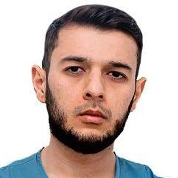 Мамедов Эльгюн Вугар — Стоматолог-хирург, Москва