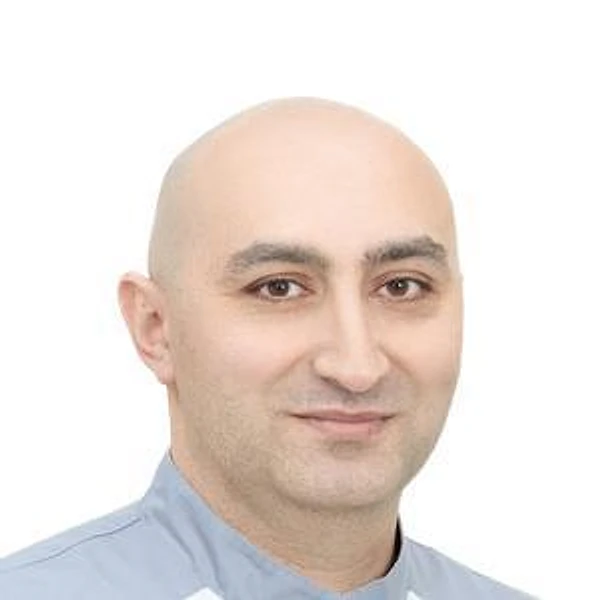 Шафиев Анвар Чингизович — Детский офтальмолог, Офтальмолог (окулист), Москва