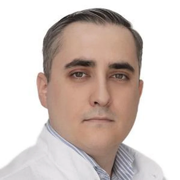 Сибакин Даниил Дмитриевич — Офтальмолог-хирург, Офтальмолог (окулист), Волгоград