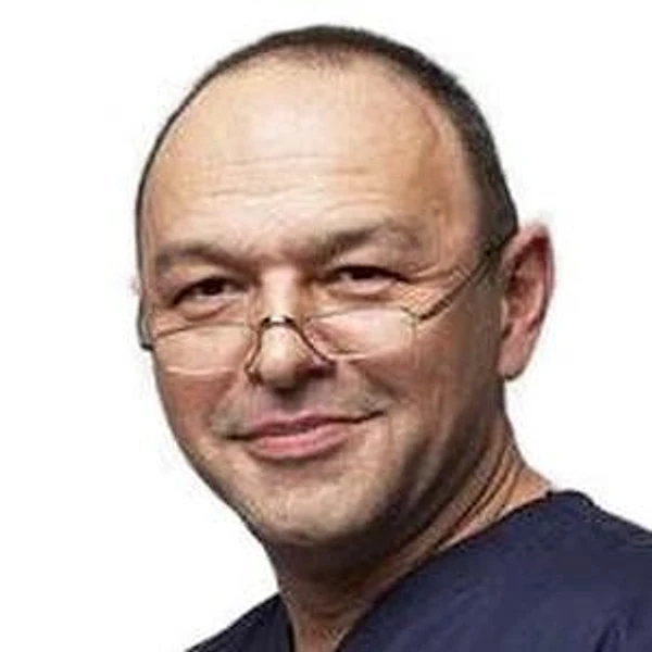 Салиджанов Анвар Шухратович — Пластический хирург, Москва