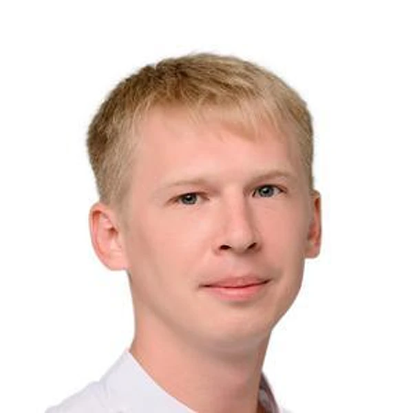 Москаленко Дмитрий Сергеевич — Стоматолог-ортопед, Саратов