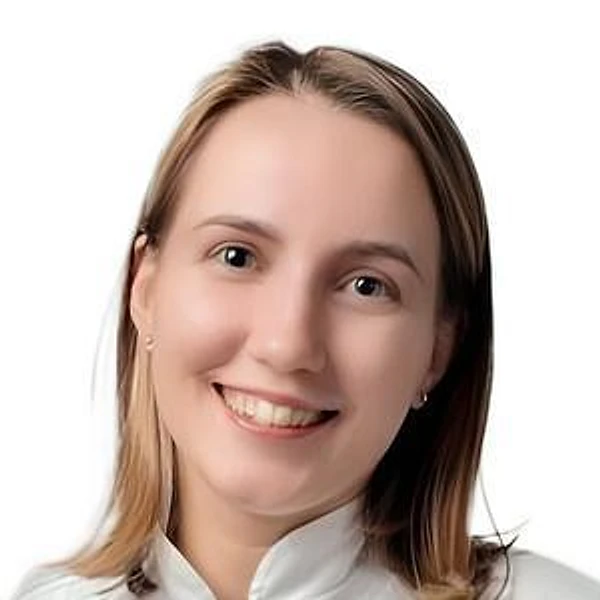 Дербенцева Яна Сергеевна — Стоматолог-имплантолог, Детский стоматолог-хирург, Стоматолог-хирург, Щёлково