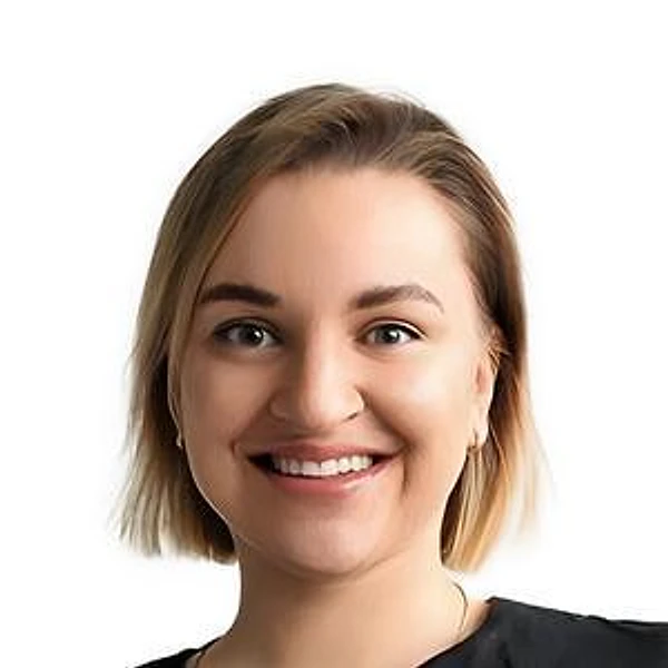 Леженина Яна Олеговна — Стоматолог, Детский стоматолог, Детский стоматолог-хирург, Стоматолог-хирург, Санкт-Петербург