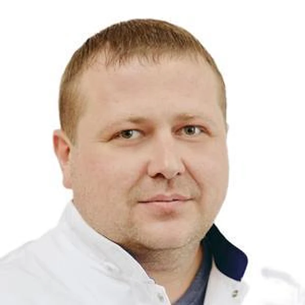 Иванников Дмитрий Михайлович — Инфекционист, Москва