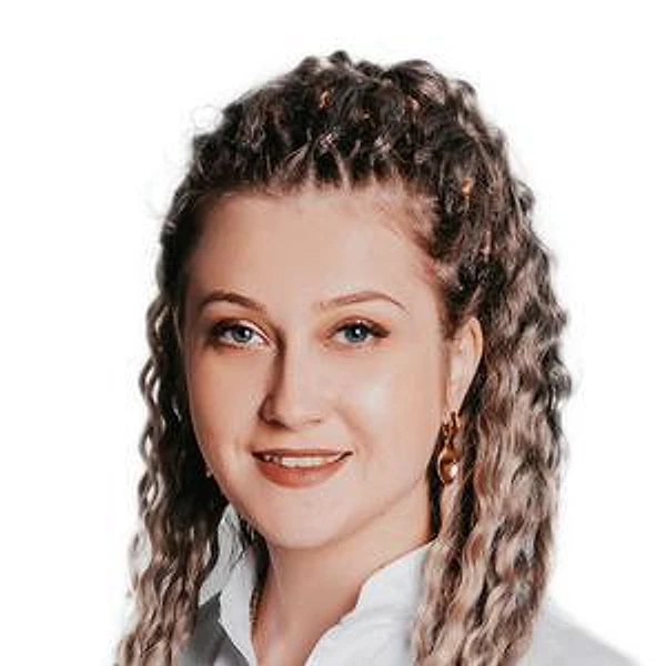 Жиркова Ксения Олеговна — Стоматолог-ортодонт, Кострома