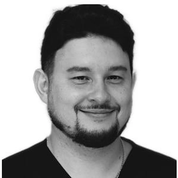 Салахов Рамиль Русланович — Стоматолог-имплантолог, Детский стоматолог-хирург, Самара