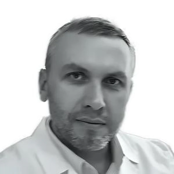 Саратовцев Дмитрий Михайлович — Пластический хирург, Москва