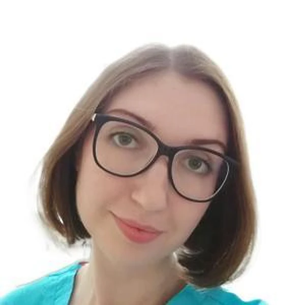 Кяримова Регина Равильевна — Пародонтолог, Санкт-Петербург