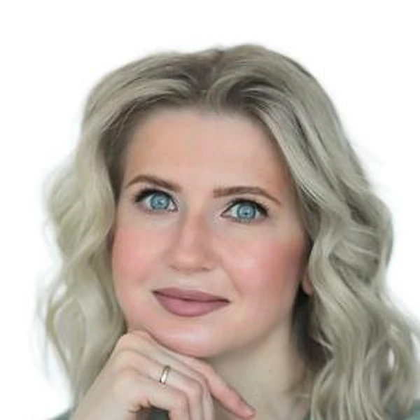 Базанова Елена Александровна — Гинеколог, Репродуктолог, Оренбург