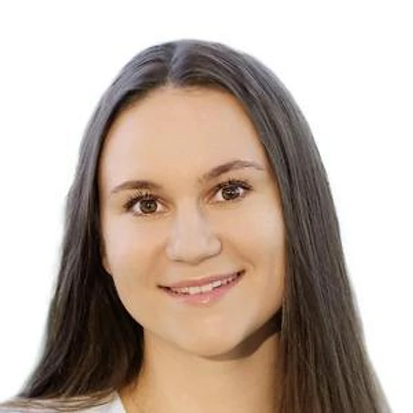 Пантелеева Анастасия Вячеславовна — Стоматолог, Владивосток