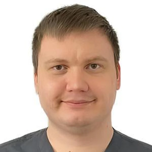Габдрахманов Алмаз Рашитович — Стоматолог-хирург, Ногинск