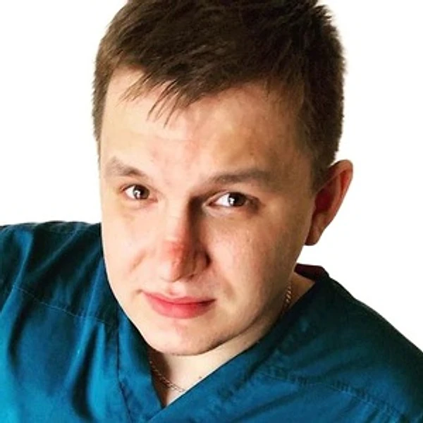 Никифоров Алексей Константинович — Онколог, Канск