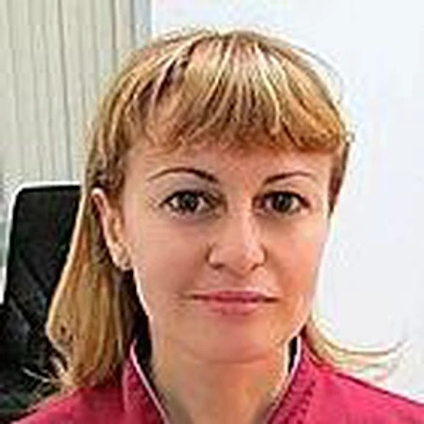 Петросян Юлия Витальевна — Стоматолог, Стоматолог-хирург, Санкт-Петербург