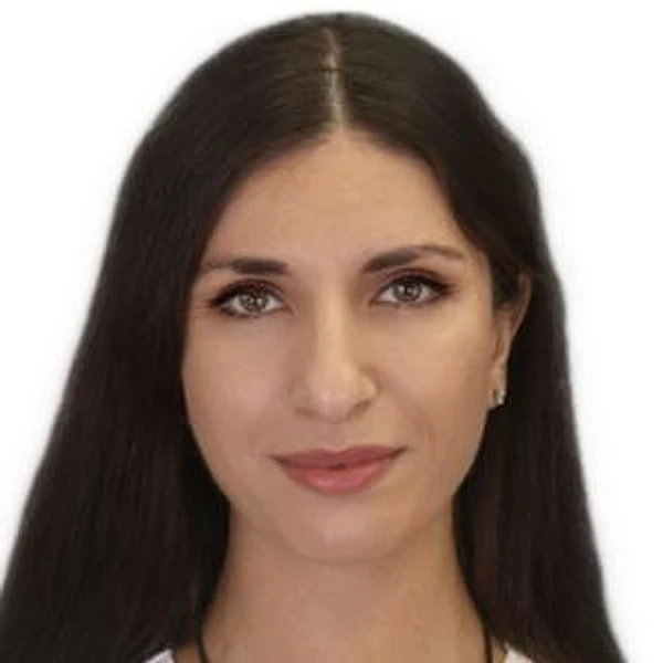 Юлыгина Лиана Мануковна — Стоматолог-гигиенист, Екатеринбург