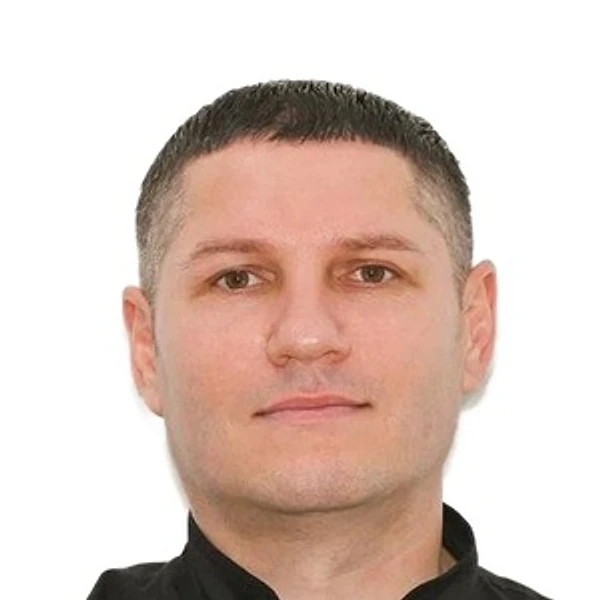 Логвинчук Дмитрий Николаевич — Стоматолог-хирург, Стоматолог-имплантолог, Тюмень
