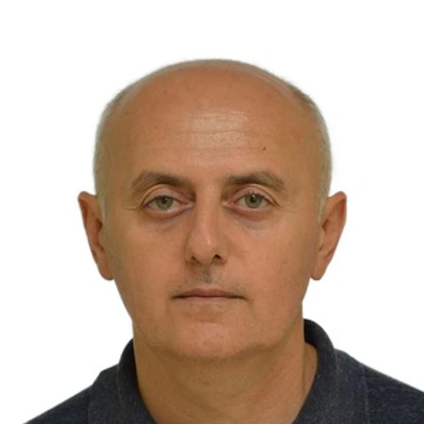 Чолакян Валерий Рафикович — Стоматолог-хирург, Стоматолог-имплантолог, Стоматолог-ортопед, Краснодар
