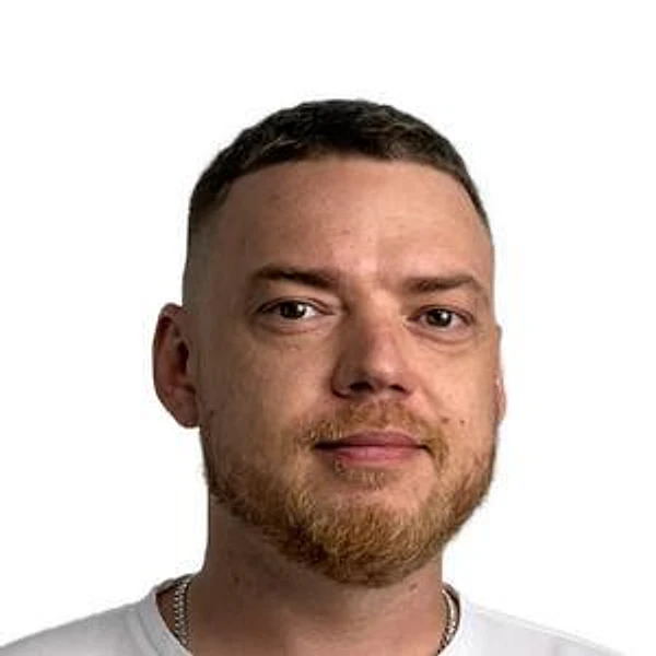 Кузьмичев Артём Александрович — Стоматолог-хирург, Стоматолог-имплантолог, Тюмень
