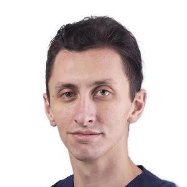 Чурсинов Роман Игоревич — Хирург, Онколог, Новосибирск