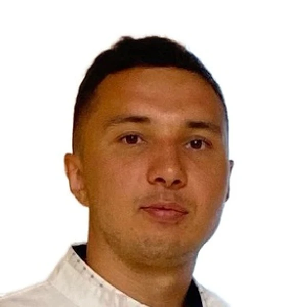 Минниханов Динар Флюрович — Стоматолог-ортопед, Уфа