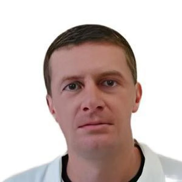 Лазаричев Александр Сергеевич — Стоматолог-хирург, Чистополь