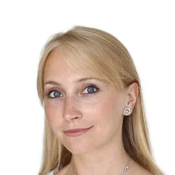 Леонтьева Алена Владимировна — Стоматолог-ортодонт, Гнатолог, Детский гнатолог, Детский ортодонт, Санкт-Петербург