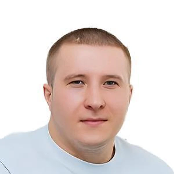Антипов Роман Олегович — Стоматолог-хирург, Детский стоматолог-хирург, Стоматолог-имплантолог, Новосибирск