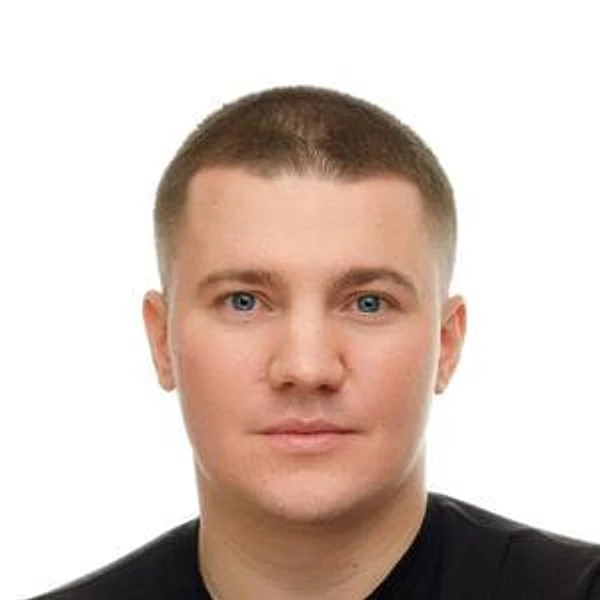 Давыдов Илья Игоревич — Стоматолог, Стоматолог-имплантолог, Стоматолог-хирург, Екатеринбург