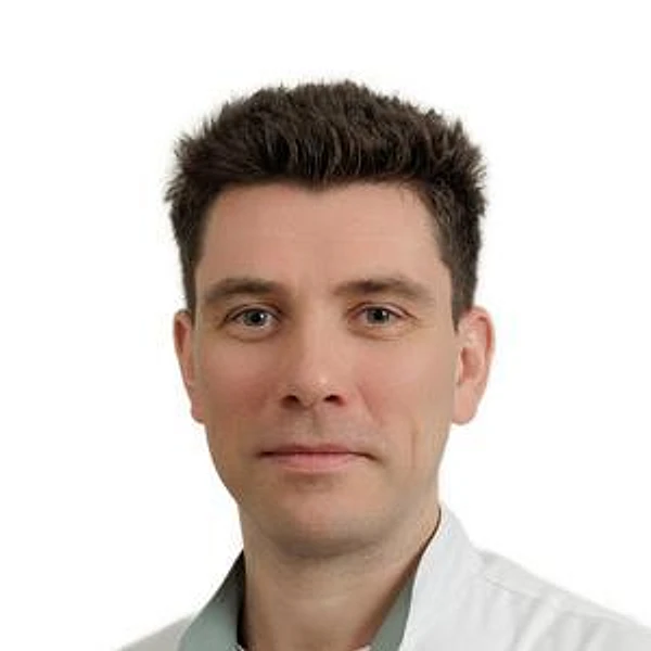Панкратов Роман Михайлович — Офтальмолог-хирург, Офтальмолог (окулист), Архангельск