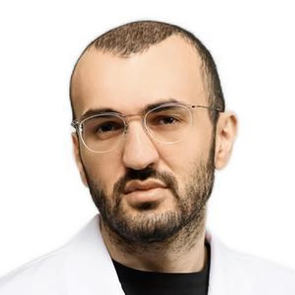 Этибарян Александр Вагинакович — Пластический хирург, Красногорск