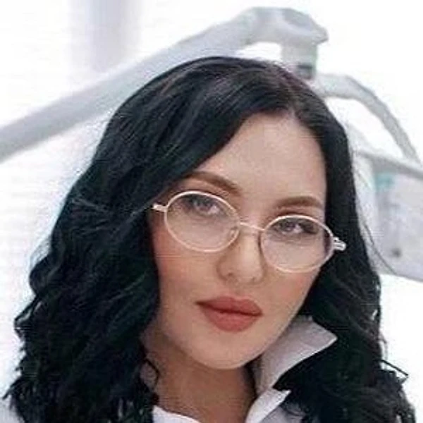 Савинкова Элеонора Ильясовна — Стоматолог, Детский стоматолог, Стоматолог-хирург, Оренбург