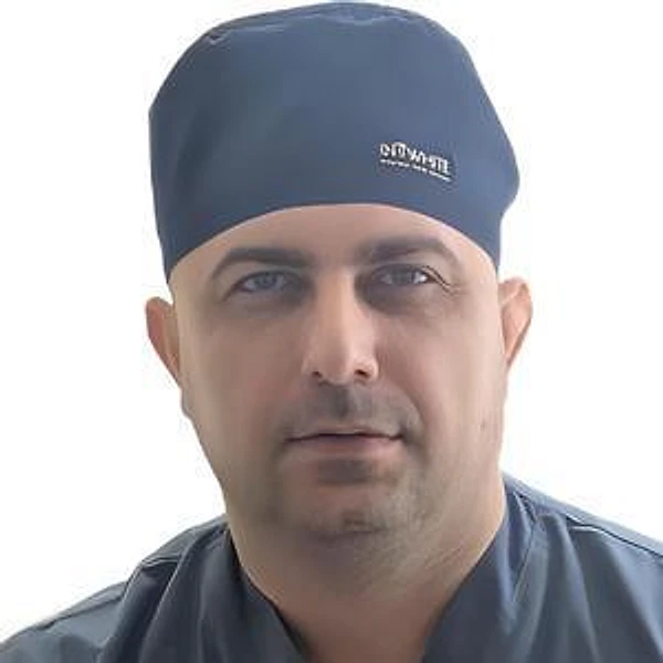 Тумаев Агалар Камилович — Травматолог, Буйнакск