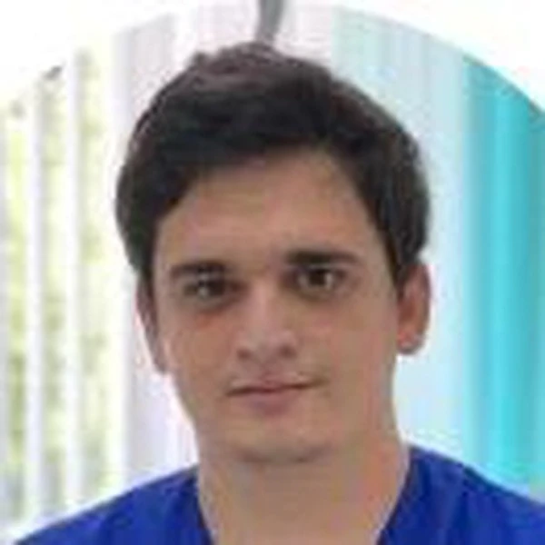 Салихов Исмаил Шамильевич — Стоматолог, Заречный