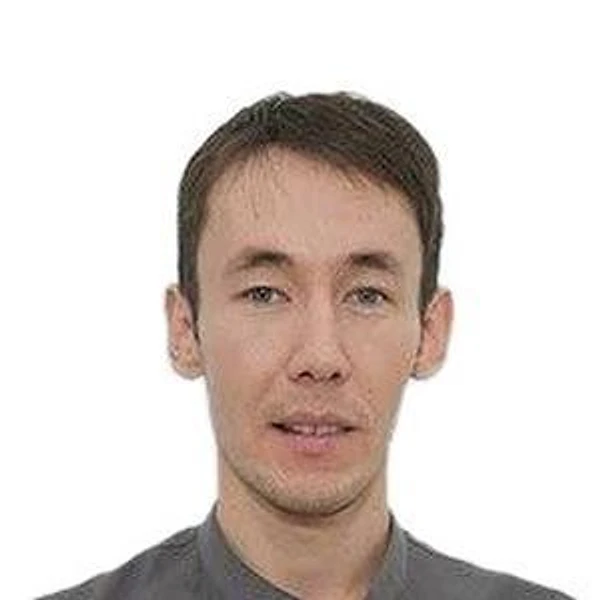 Тулыбаев Фанур Ринатович — Стоматолог-ортопед, Сибай