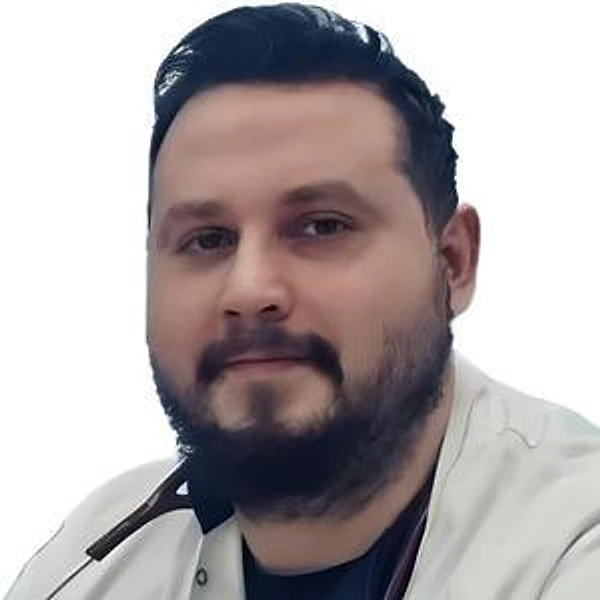 Рожков Артём Андреевич — Терапевт, Щёкино
