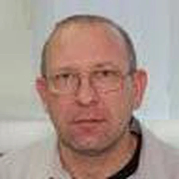 Остапенко Олег Александрович — Стоматолог-ортопед, Астрахань