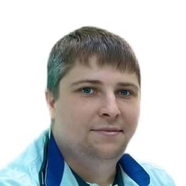 Наумов Илья Игоревич — Кардиолог, Шарья